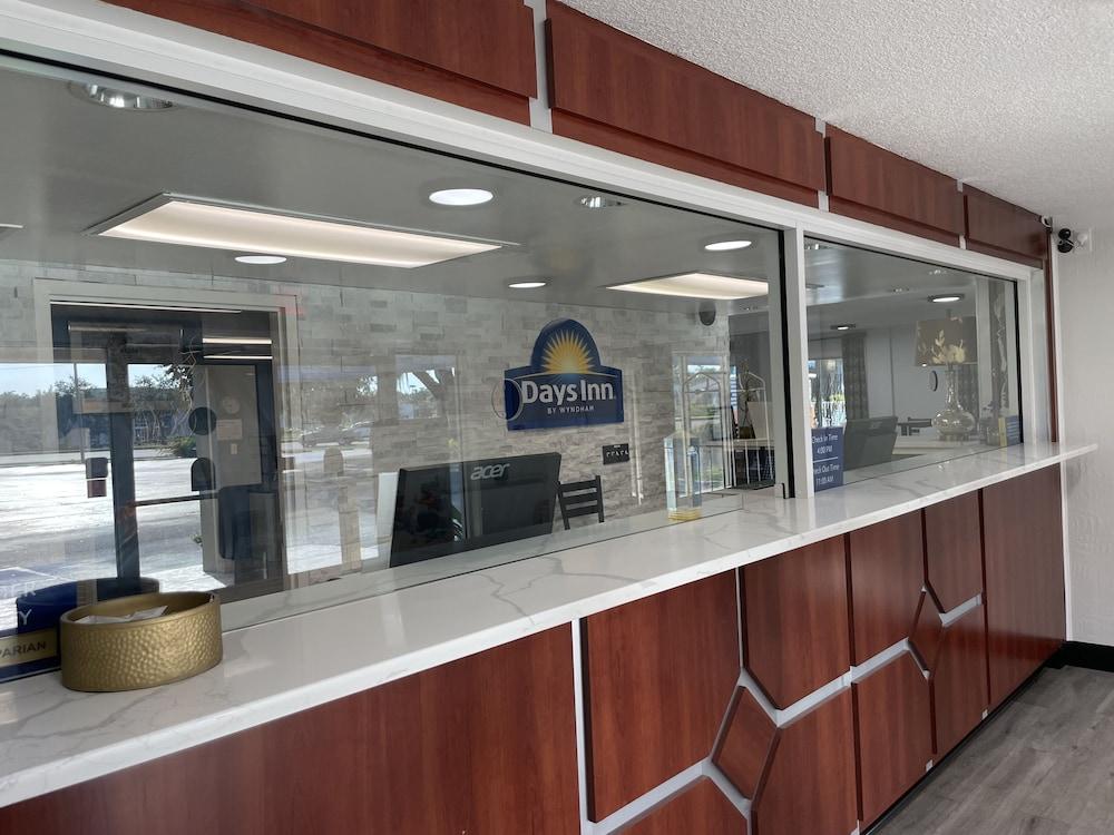 Days Inn By Wyndham Port Charlotte Town Center المظهر الخارجي الصورة