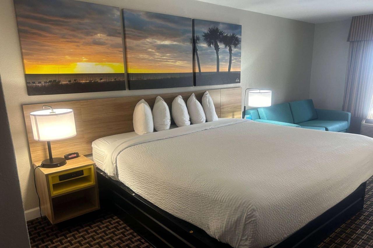 Days Inn By Wyndham Port Charlotte Town Center المظهر الخارجي الصورة